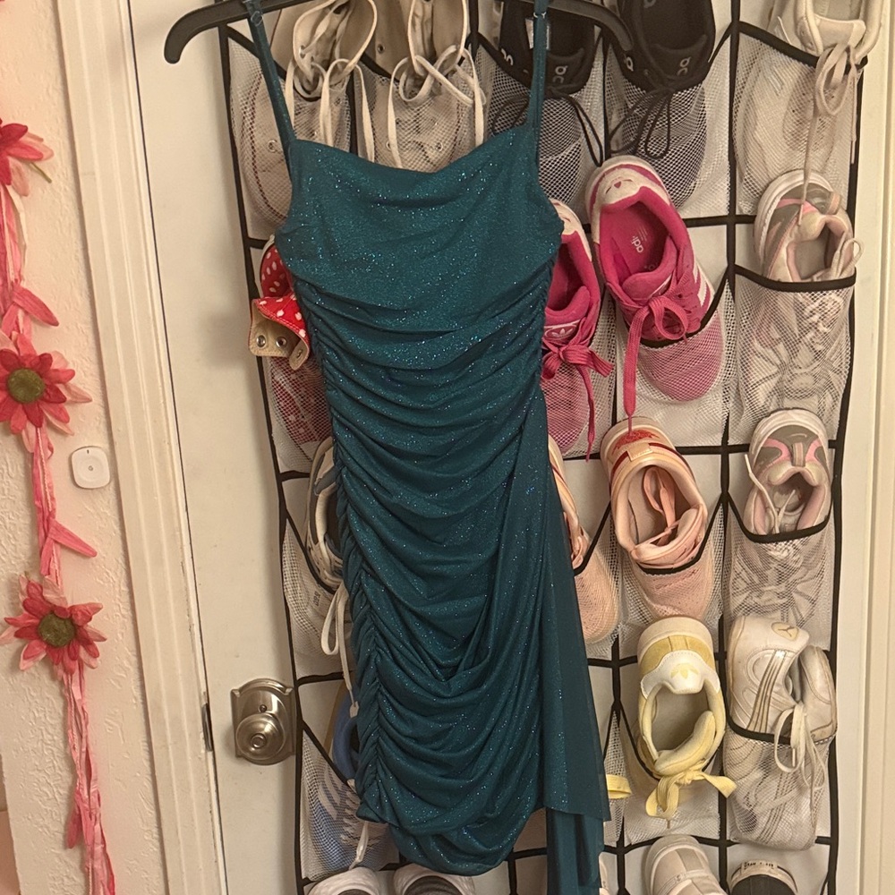 Elegant Teal Ruched Homecoming Dress